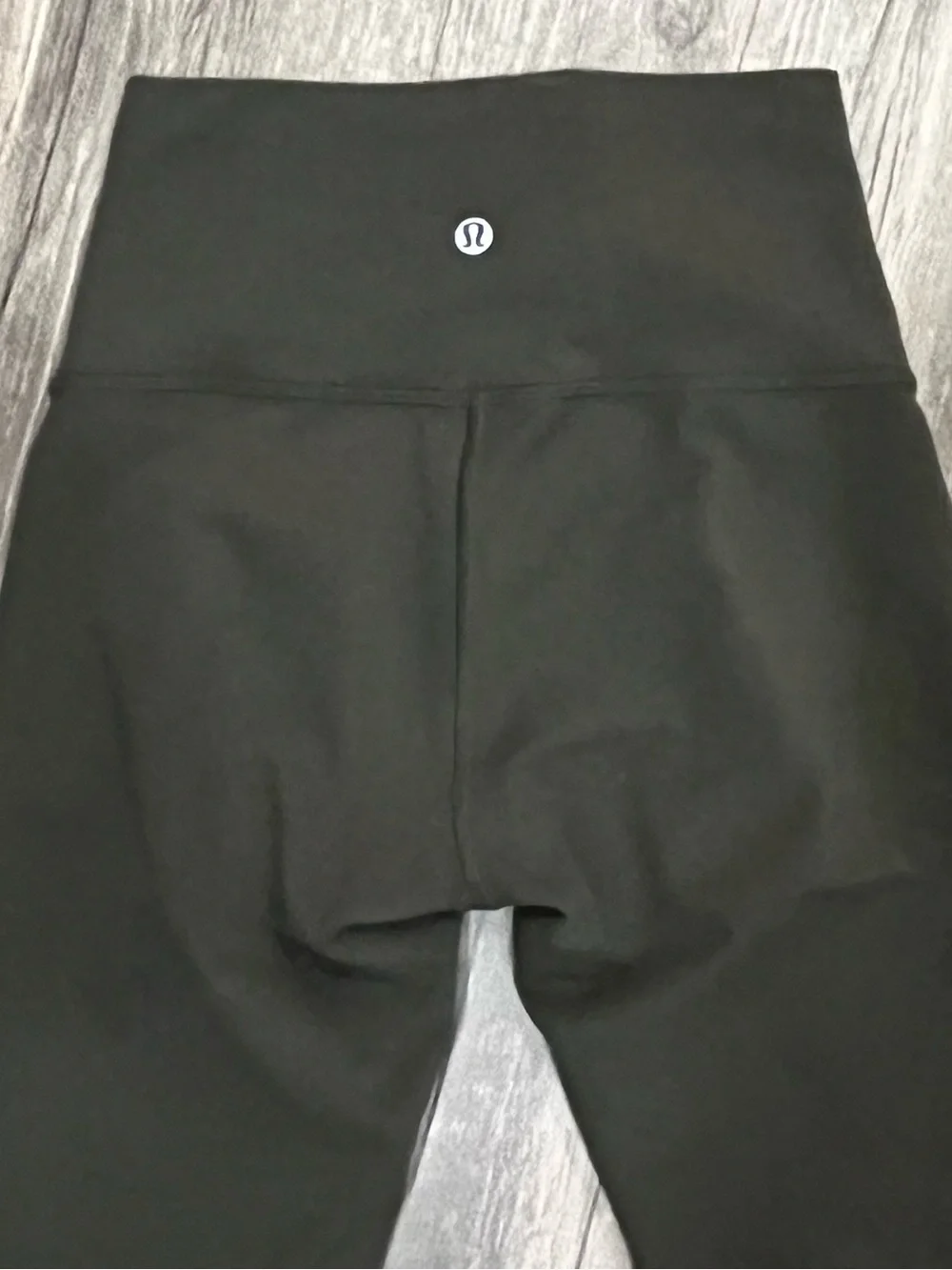 Lululemon Dark Olive High-Rise Mesh Panel Leggings Size 4